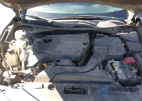 2018 Nissan Altima 2.5 Sr z USA, uszkodzony, nr VIN 1N4AL3AP4JC283968